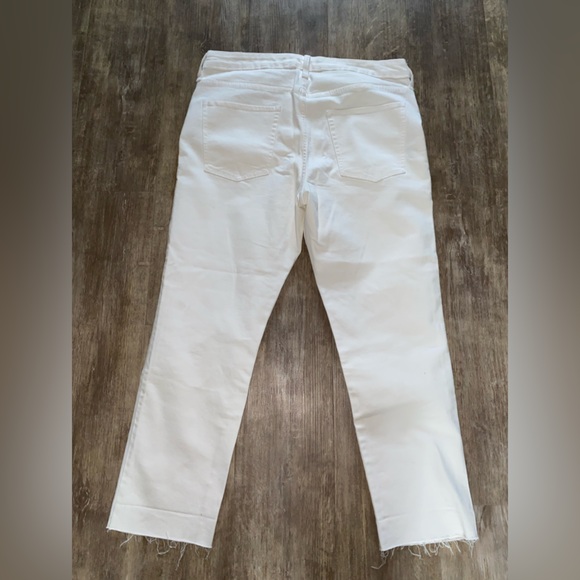 The Gap universal slim boyfriend jeans - Picture 5 of 10